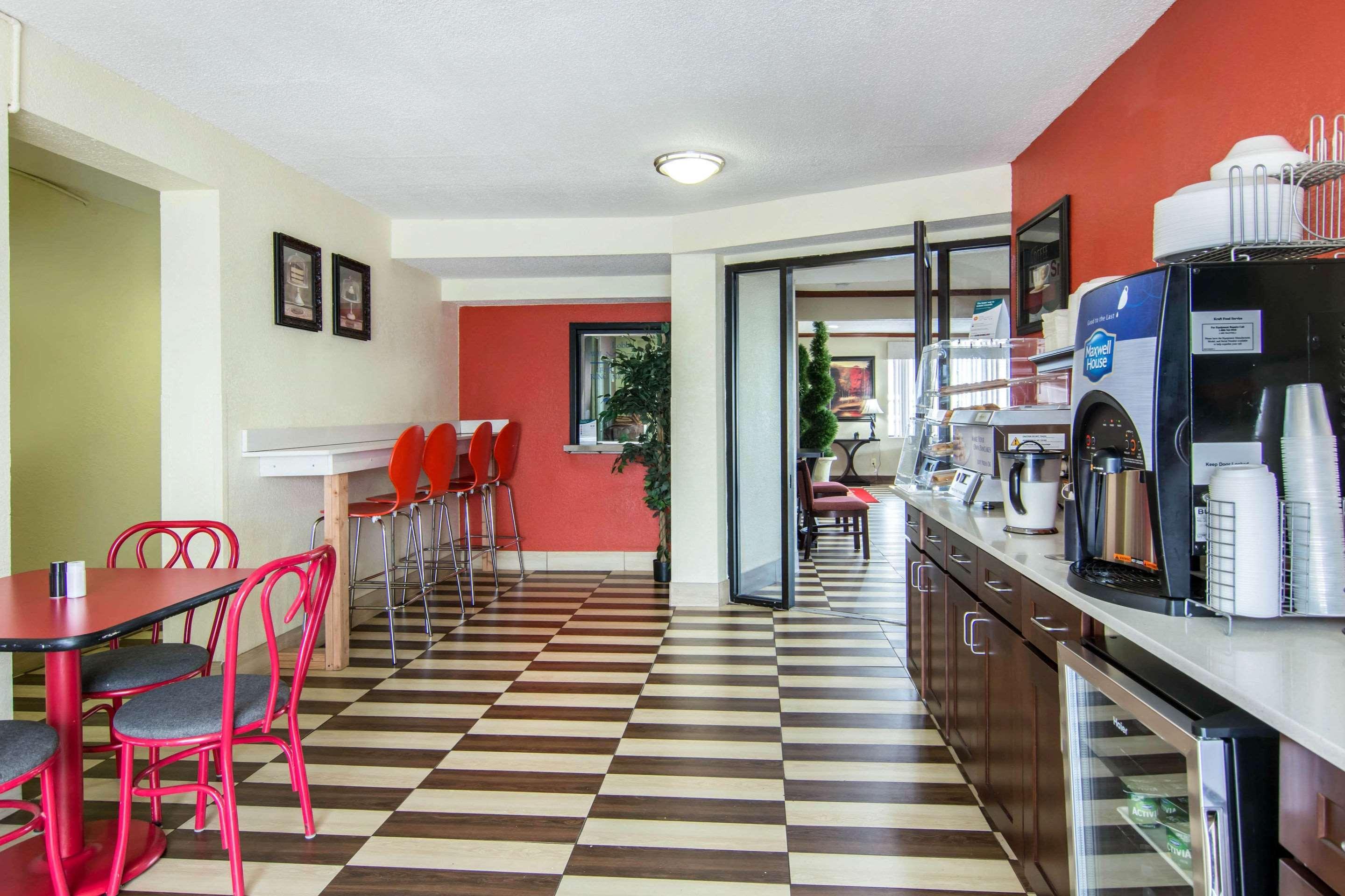 Econo Lodge Weldon - Roanoke Rapids Esterno foto