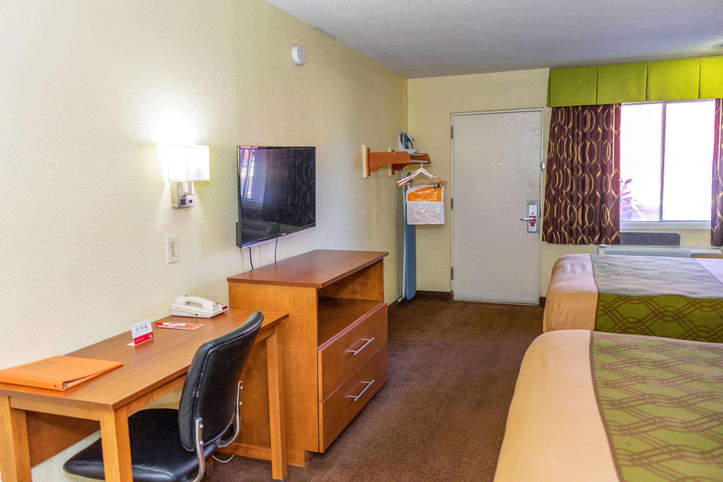 Econo Lodge Weldon - Roanoke Rapids Esterno foto