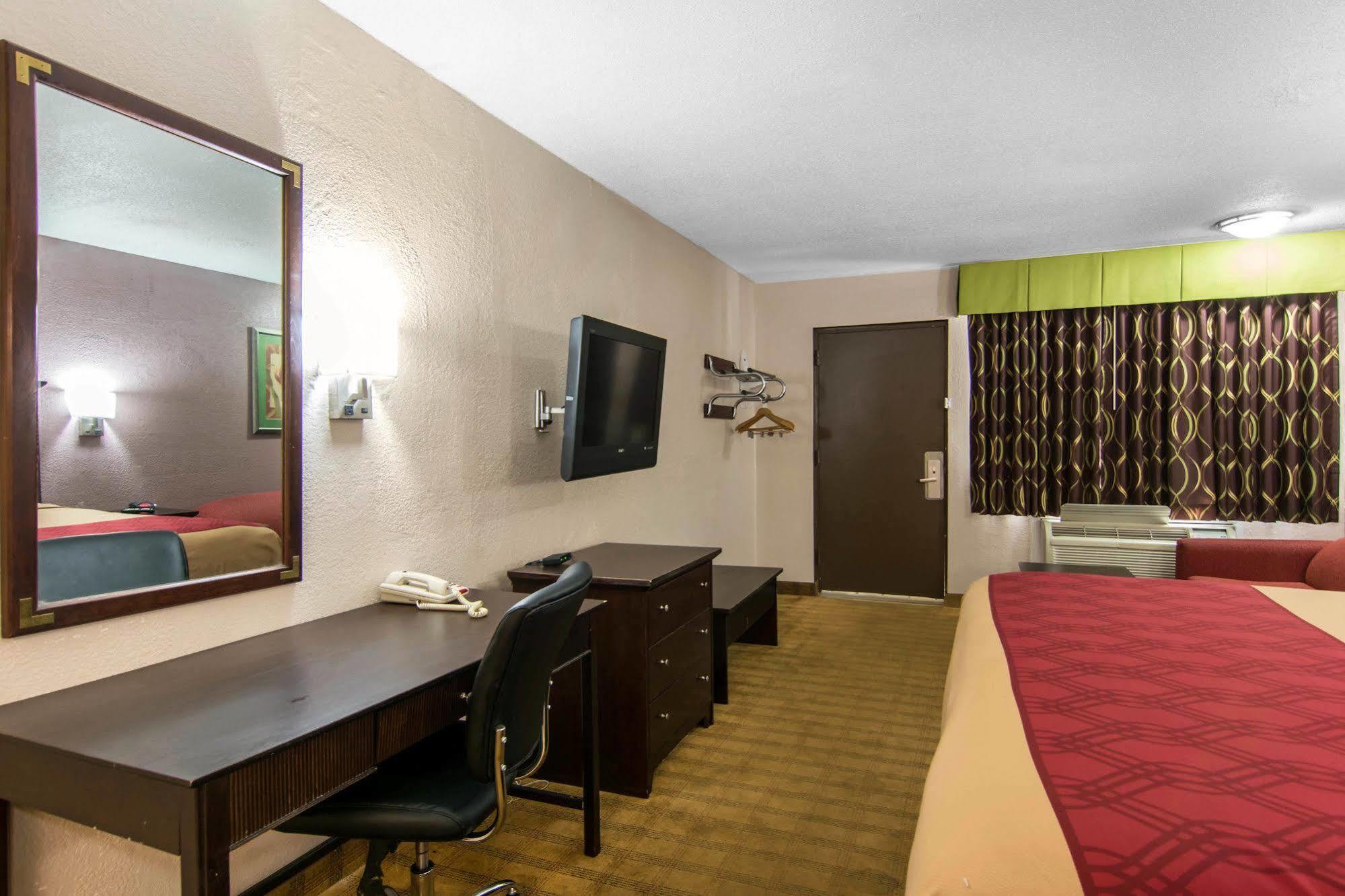 Econo Lodge Weldon - Roanoke Rapids Esterno foto